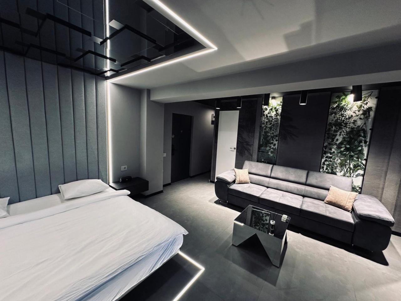 The Hatz By Rh Living Bukares Bagian luar foto